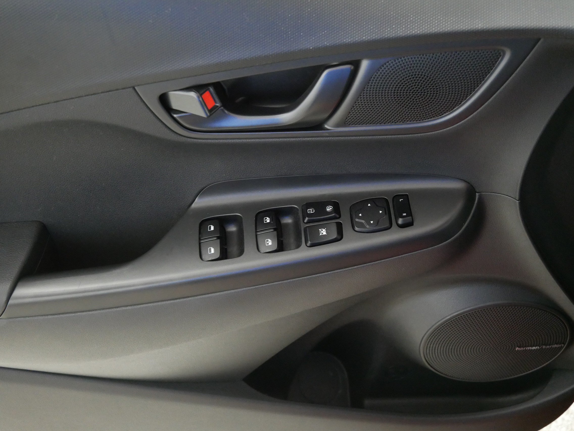 Used 2022 Hyundai Kona N Line w/ Tech Package FWD image 19