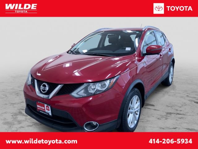 Used 2017 Nissan Rogue Sport SV w/ SV Premium Package AWD/4WD image 1