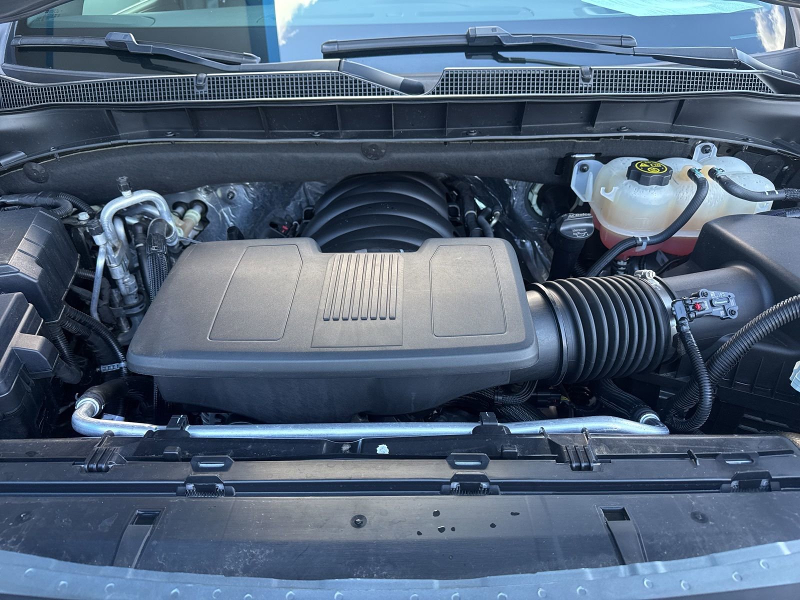 Used 2023 Chevrolet Tahoe RST w/ Luxury Package image 25