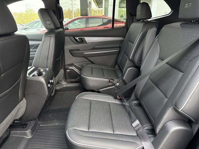 New 2026 Buick Enclave Sport Touring w/ Power Package AWD/4WD image 6