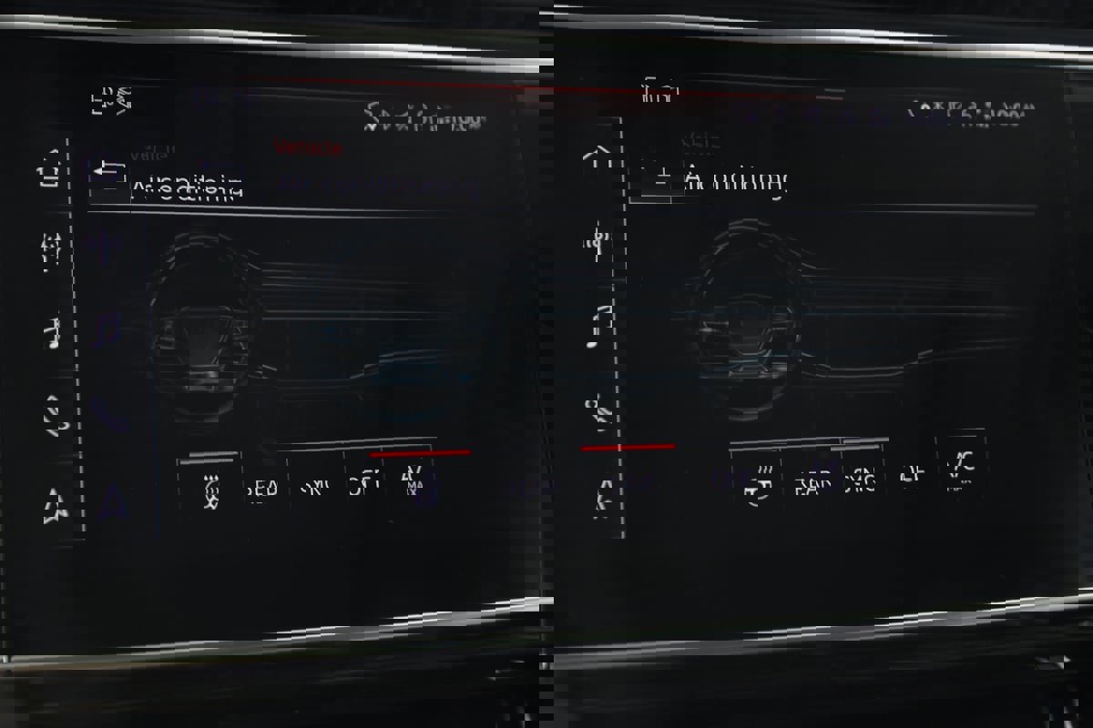 Used 2022 Audi Q7 Premium Plus w/ Premium Plus Package image 31