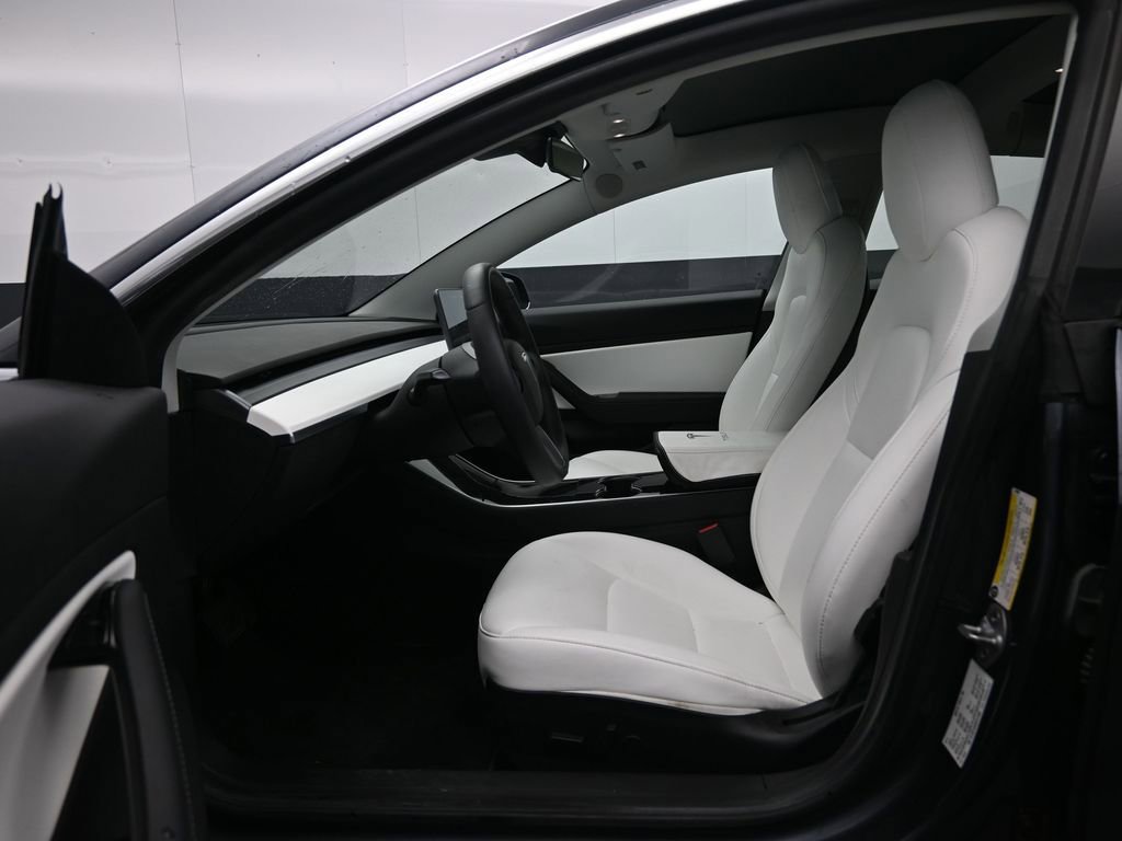 Used 2019 Tesla Model 3 Long Range image 19