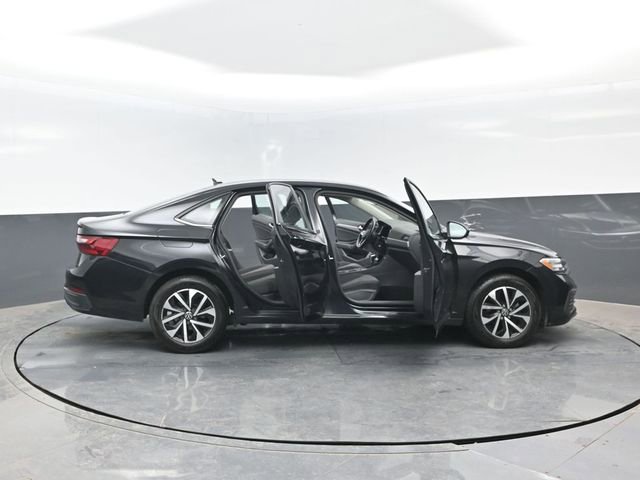 Used 2024 Volkswagen Jetta S FWD image 27