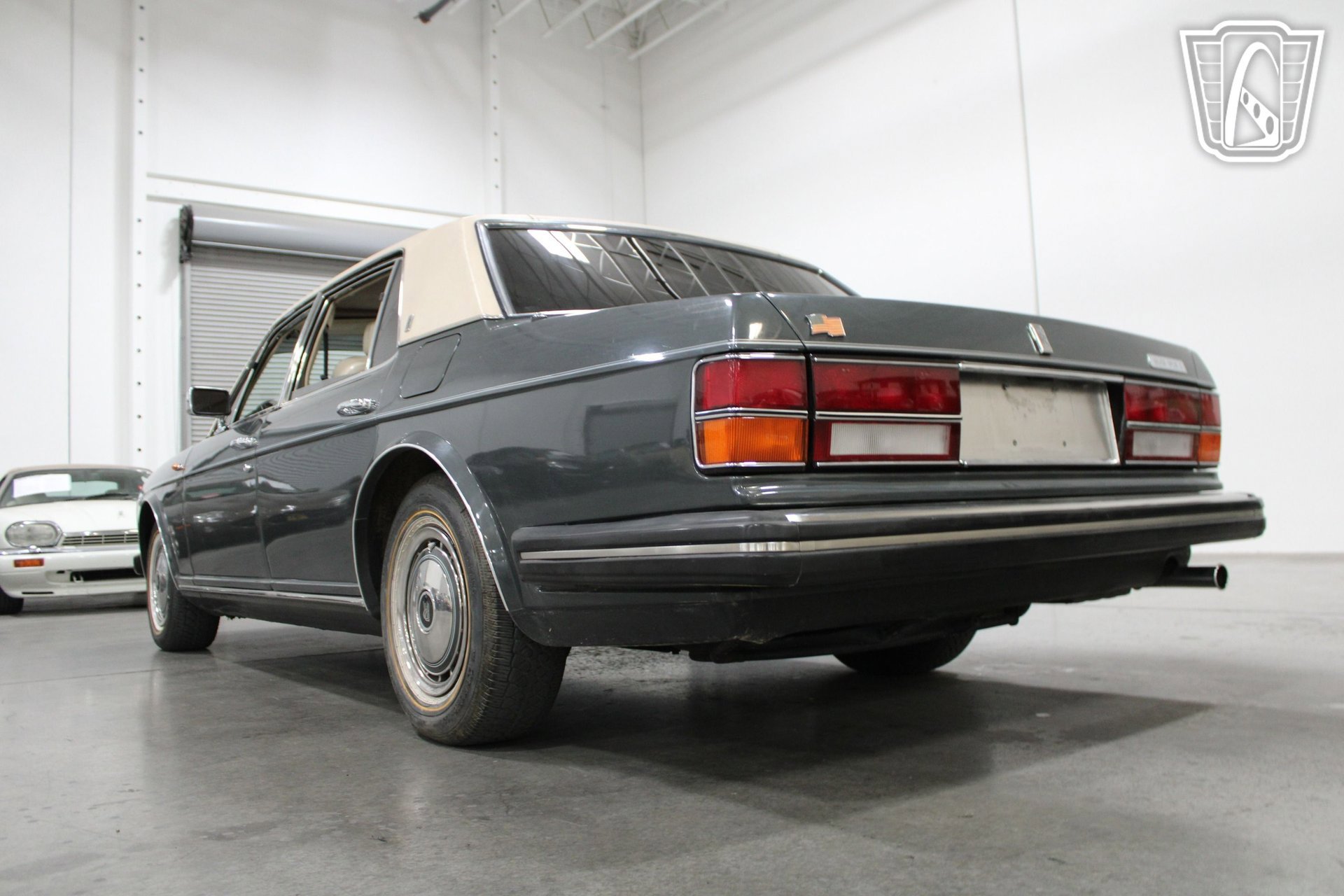 Used 1990 Rolls-Royce Silver Spur II image 39