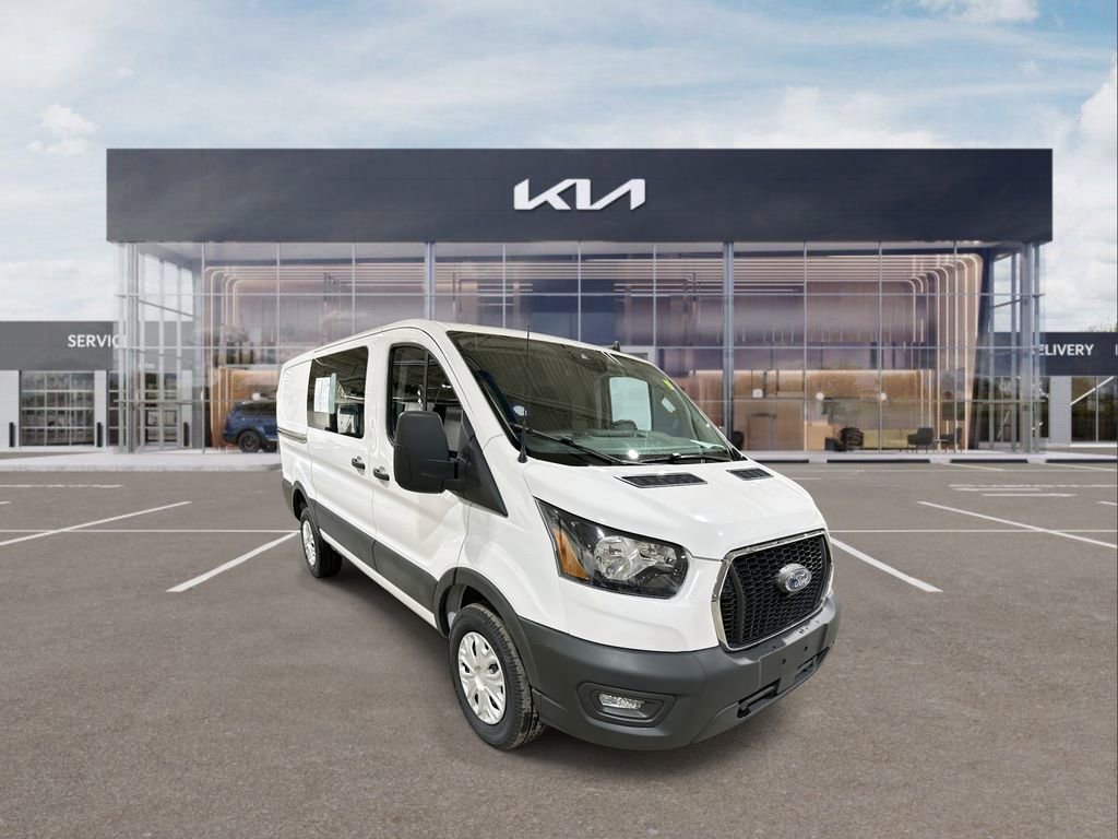 Used 2024 Ford Transit 250 Low Roof w/ Exterior Upgrade Package image 2