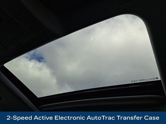 Used 2020 Chevrolet Suburban Premier image 20