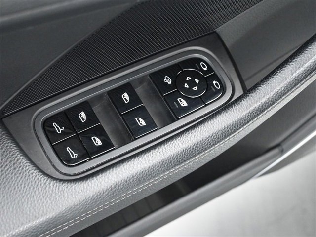 Used 2018 Porsche Panamera 4S image 13