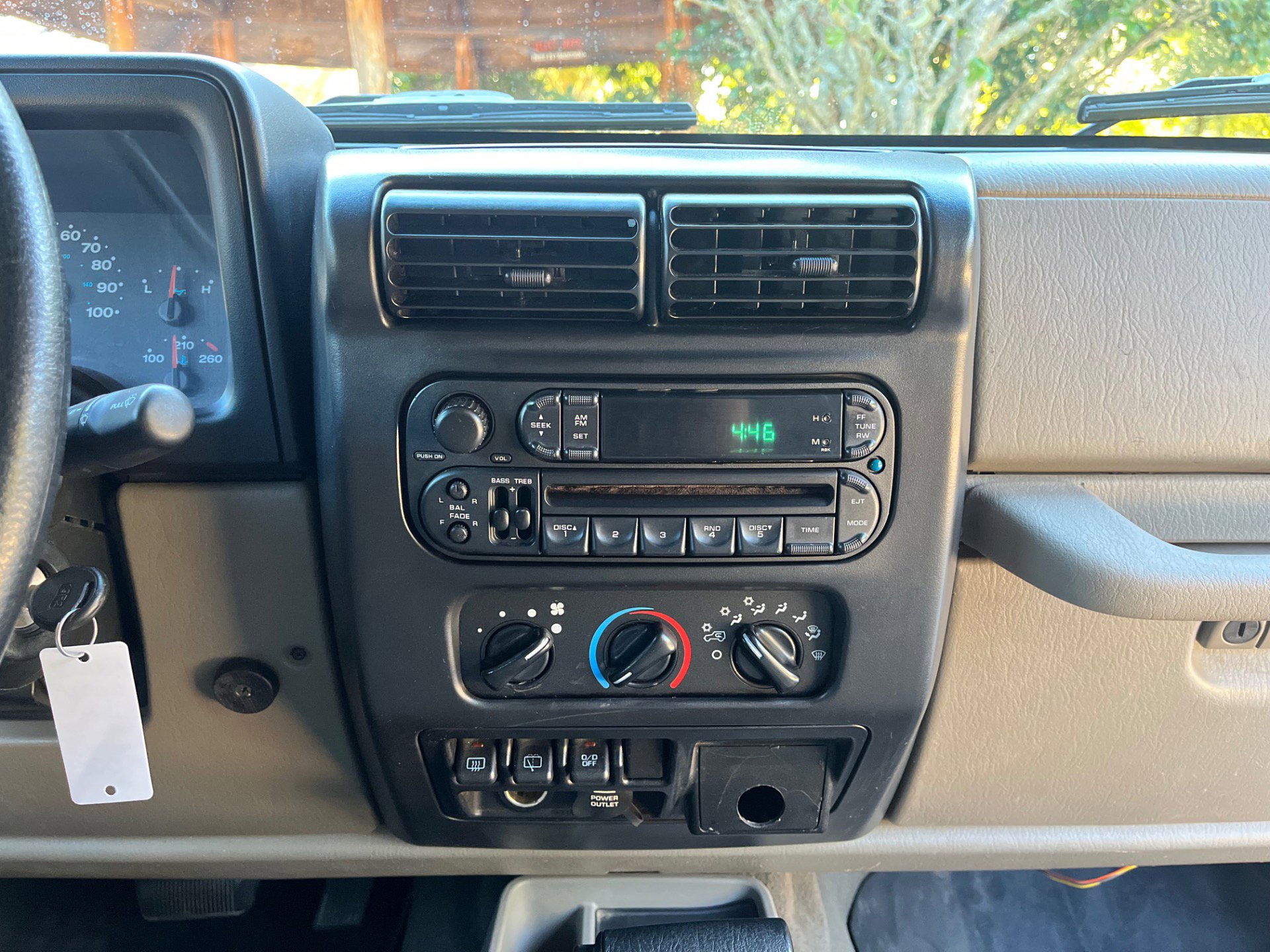 Used 2006 Jeep Wrangler X AWD/4WD image 26
