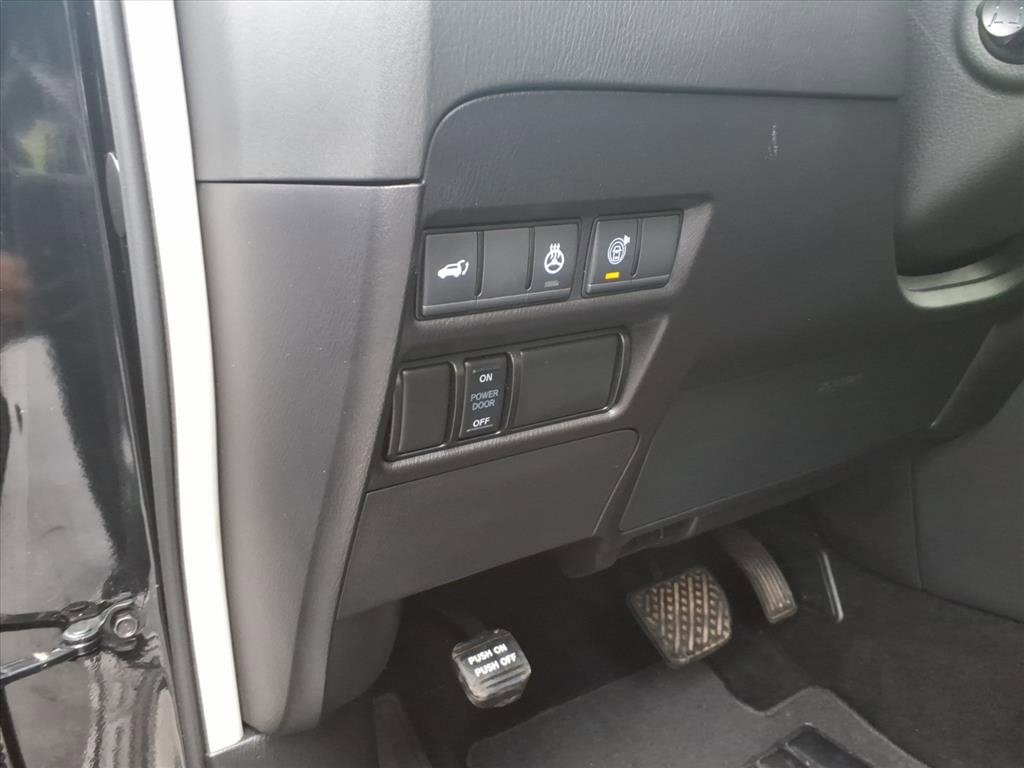 Used 2024 Nissan Armada SL w/ Cargo Package image 8