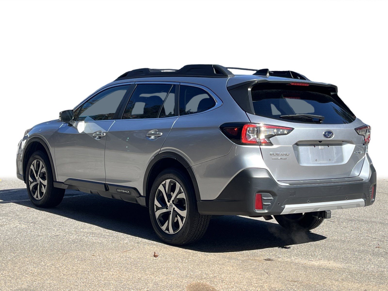 Used 2022 Subaru Outback Limited image 25