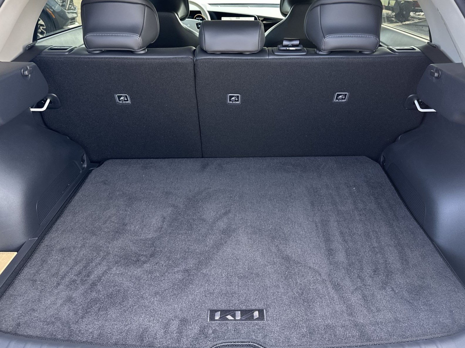 New 2025 Kia Niro Wave w/ Wave Preserve Package FWD image 21