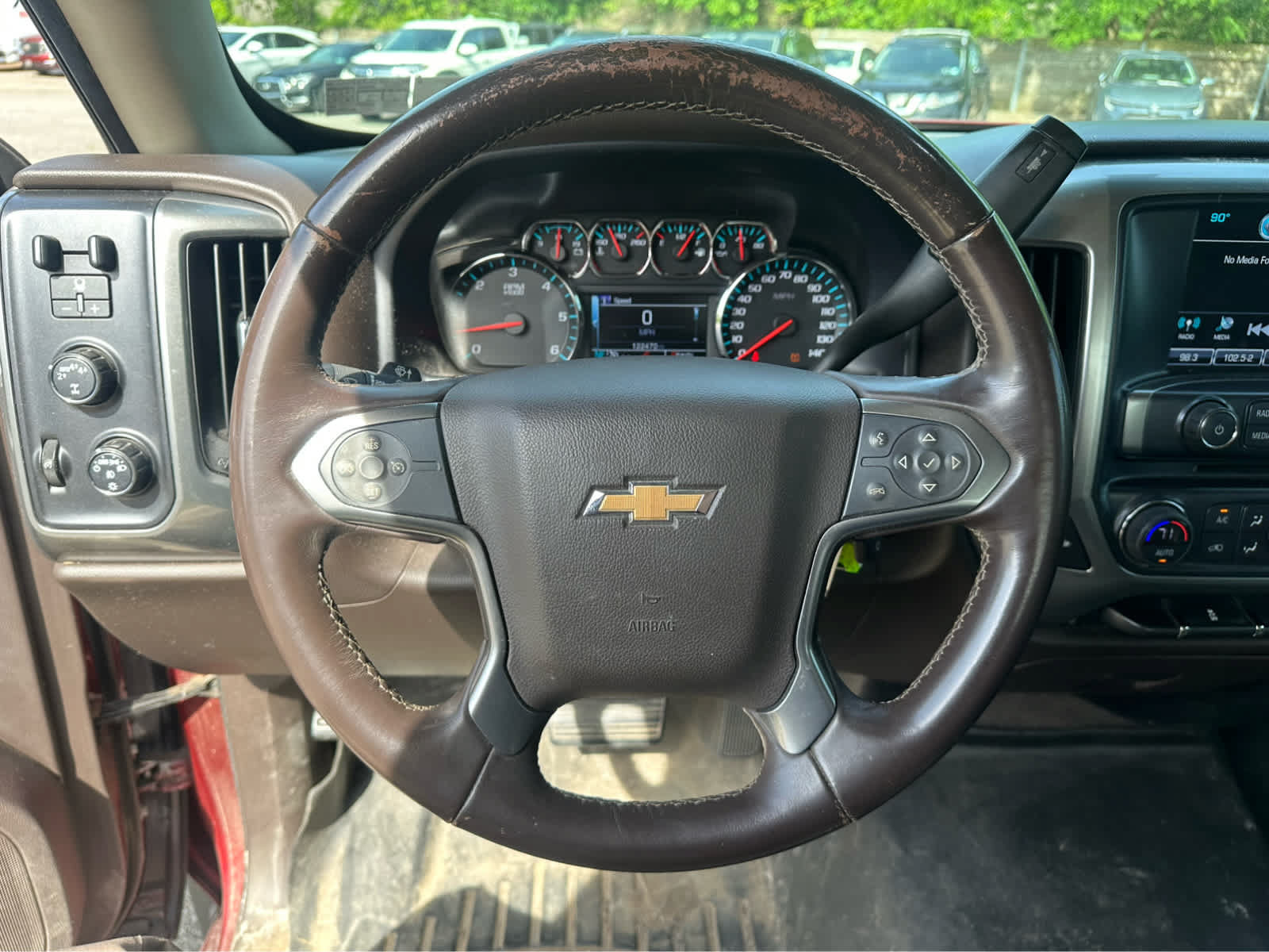 Used 2017 Chevrolet Silverado 1500 LT w/ All Star Edition AWD/4WD image 11