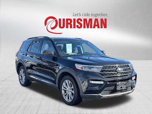 Used 2022 Ford Explorer XLT w/ Equipment Group 202A image 1