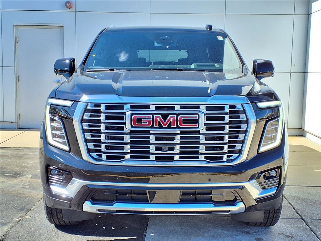 New 2026 GMC Yukon XL Denali image 2