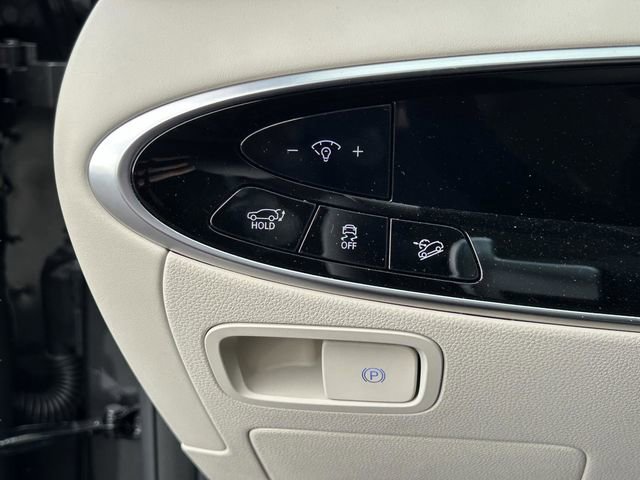 Used 2026 Genesis GV70 2.5T image 25