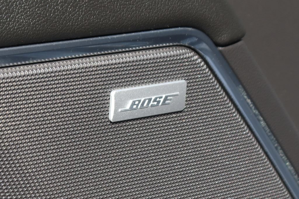 Used 2024 Chevrolet Silverado 1500 LT Trail Boss w/ LT Trail Boss Premium Package AWD/4WD image 17