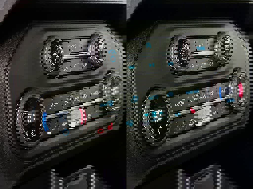 New 2025 Ford Bronco Big Bend image 18