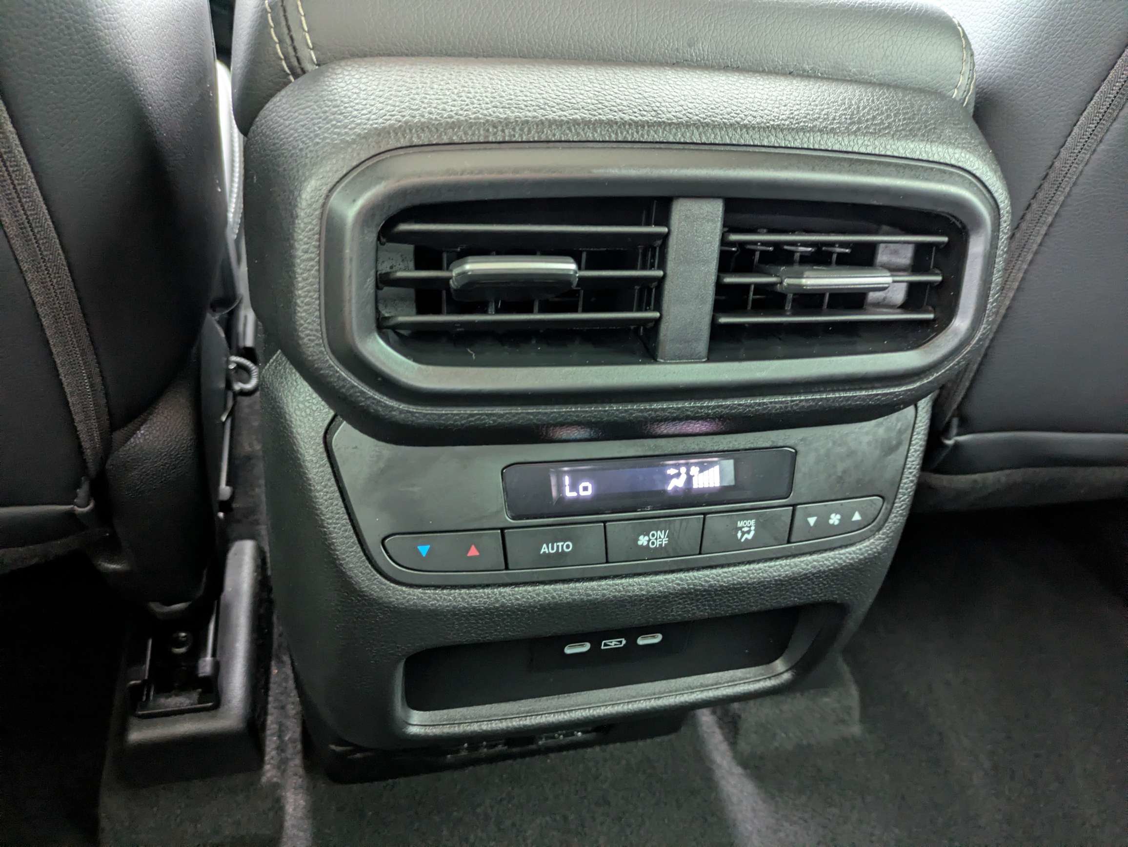 Used 2025 Honda Pilot Touring image 20
