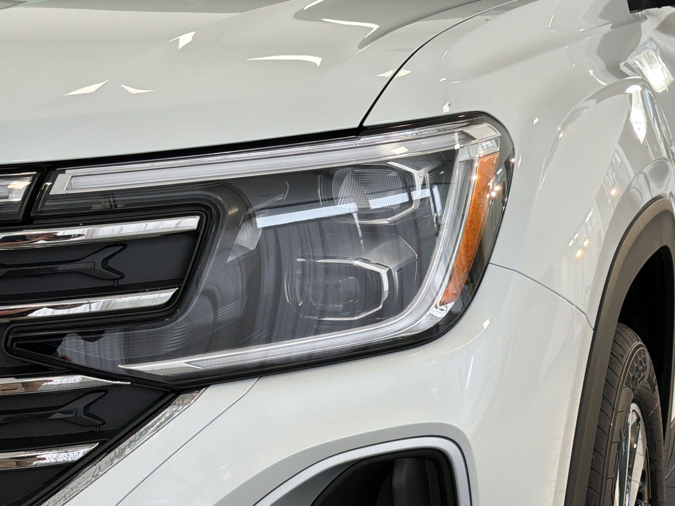 New 2026 Volkswagen Atlas SE FWD image 11