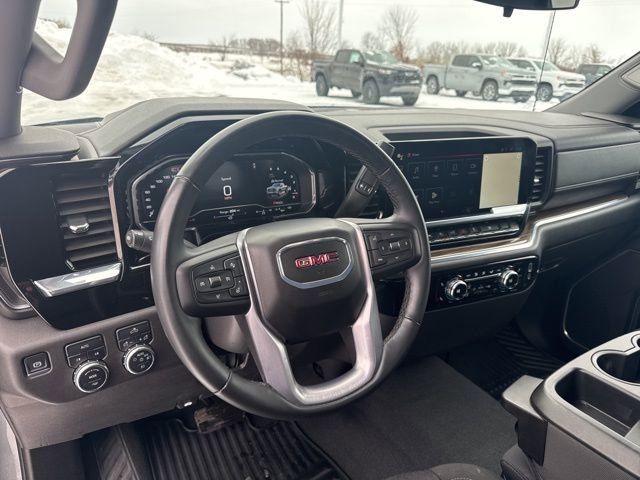Used 2024 GMC Sierra 1500 Elevation image 13