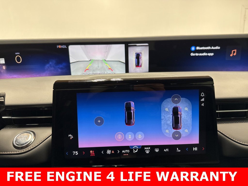 Used 2024 Lincoln Nautilus Reserve w/ Equipment Group 202A image 18