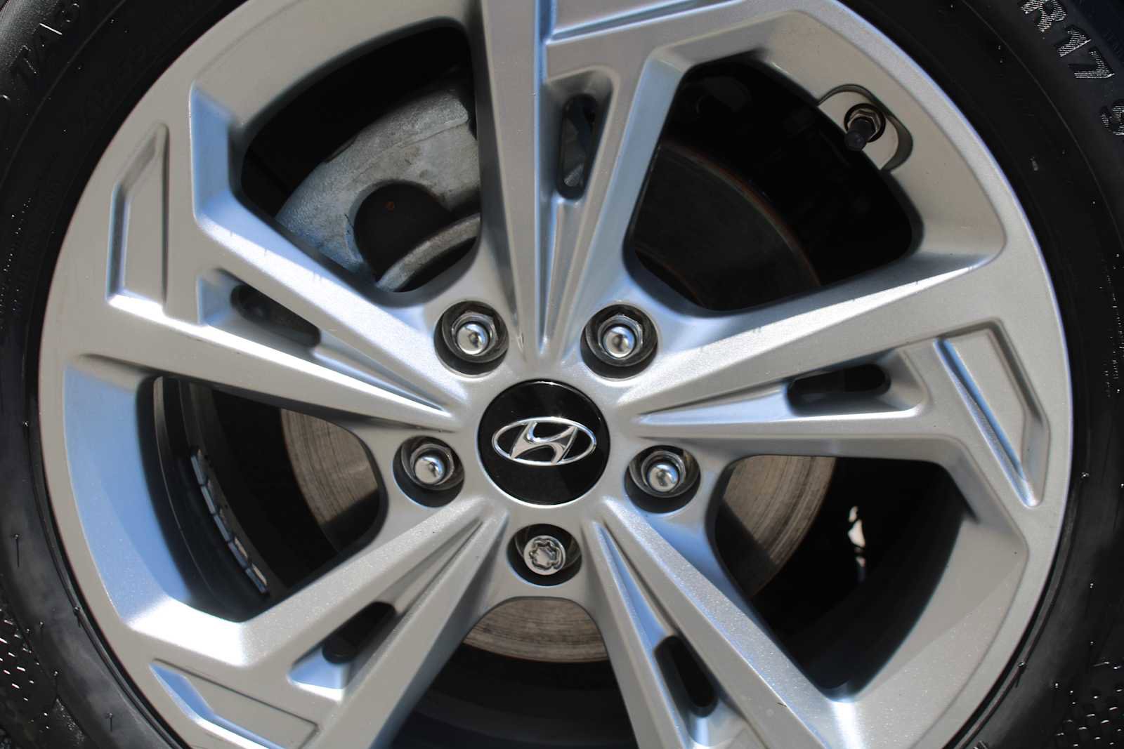 Used 2022 Hyundai Kona SEL image 17