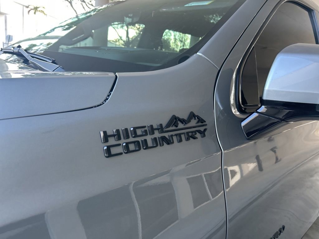 Used 2023 Chevrolet Suburban High Country w/ Max Trailering Package image 16