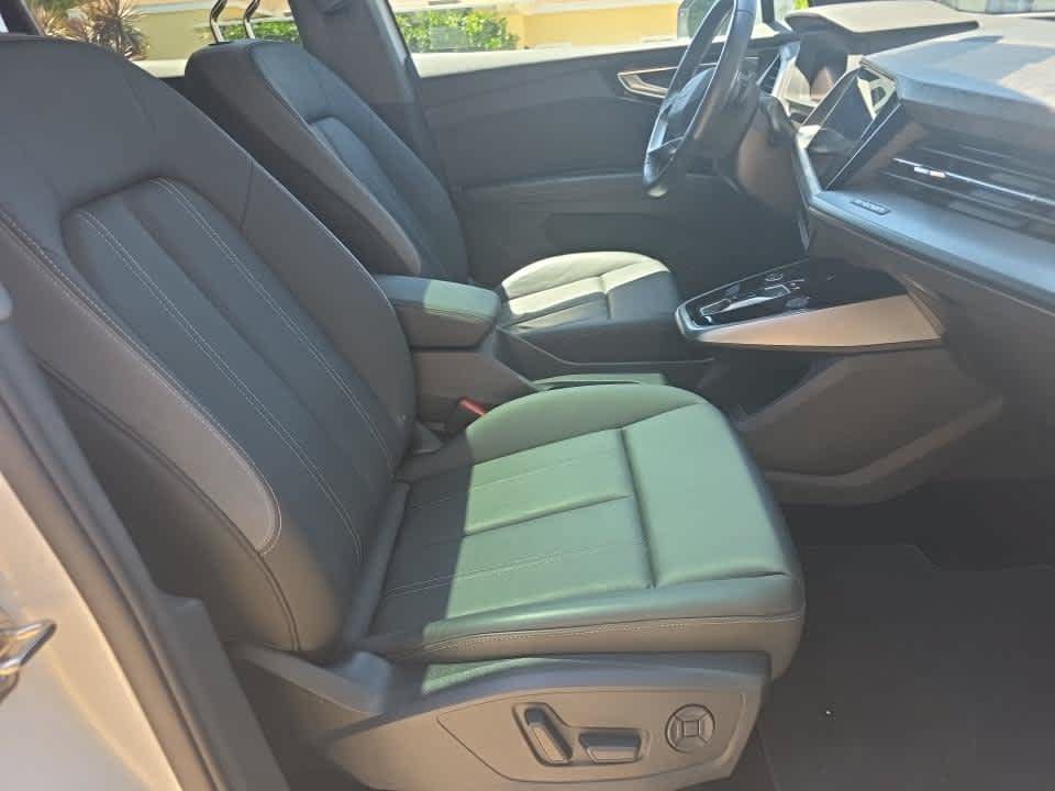Used 2023 Audi Q4 e-tron Premium Plus w/ Premium Plus RWD image 10