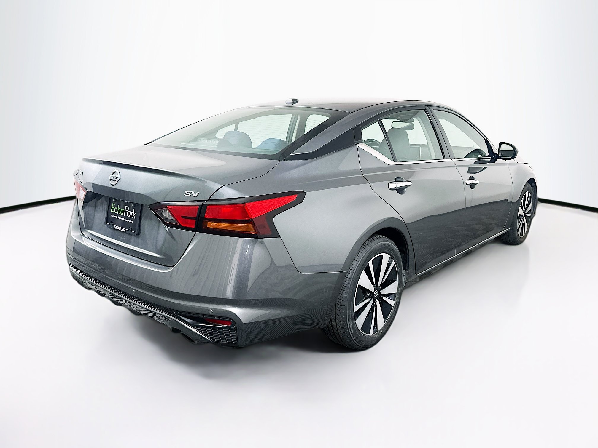 Used 2019 Nissan Altima 2.5 SV FWD image 9