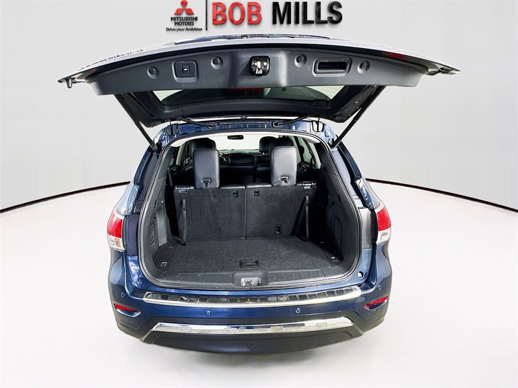Used 2015 Nissan Pathfinder SL image 26