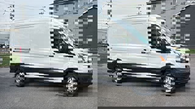 New 2026 Ford Transit 250 148 Medium Roof Extended AWD image 28