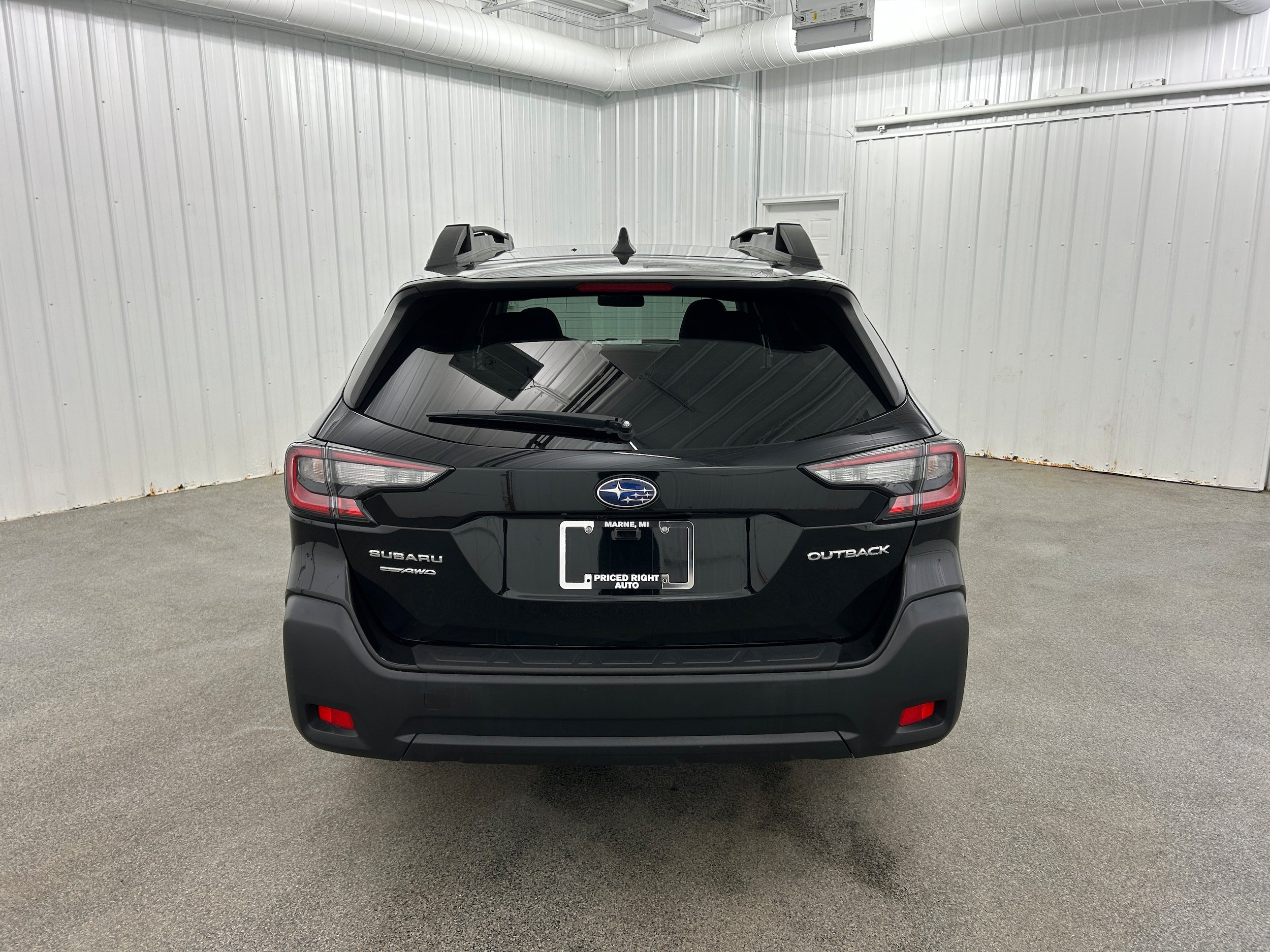 Used 2023 Subaru Outback Premium AWD/4WD image 32