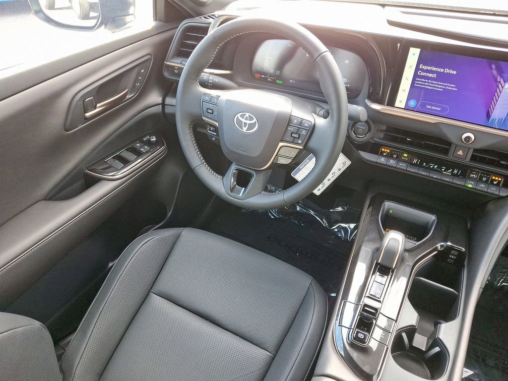 New 2025 Toyota Crown Nightshade image 9