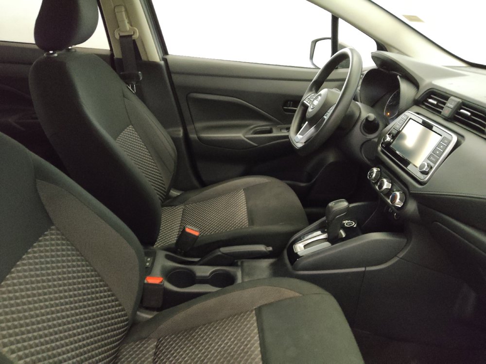 Used 2020 Nissan Versa S FWD image 21