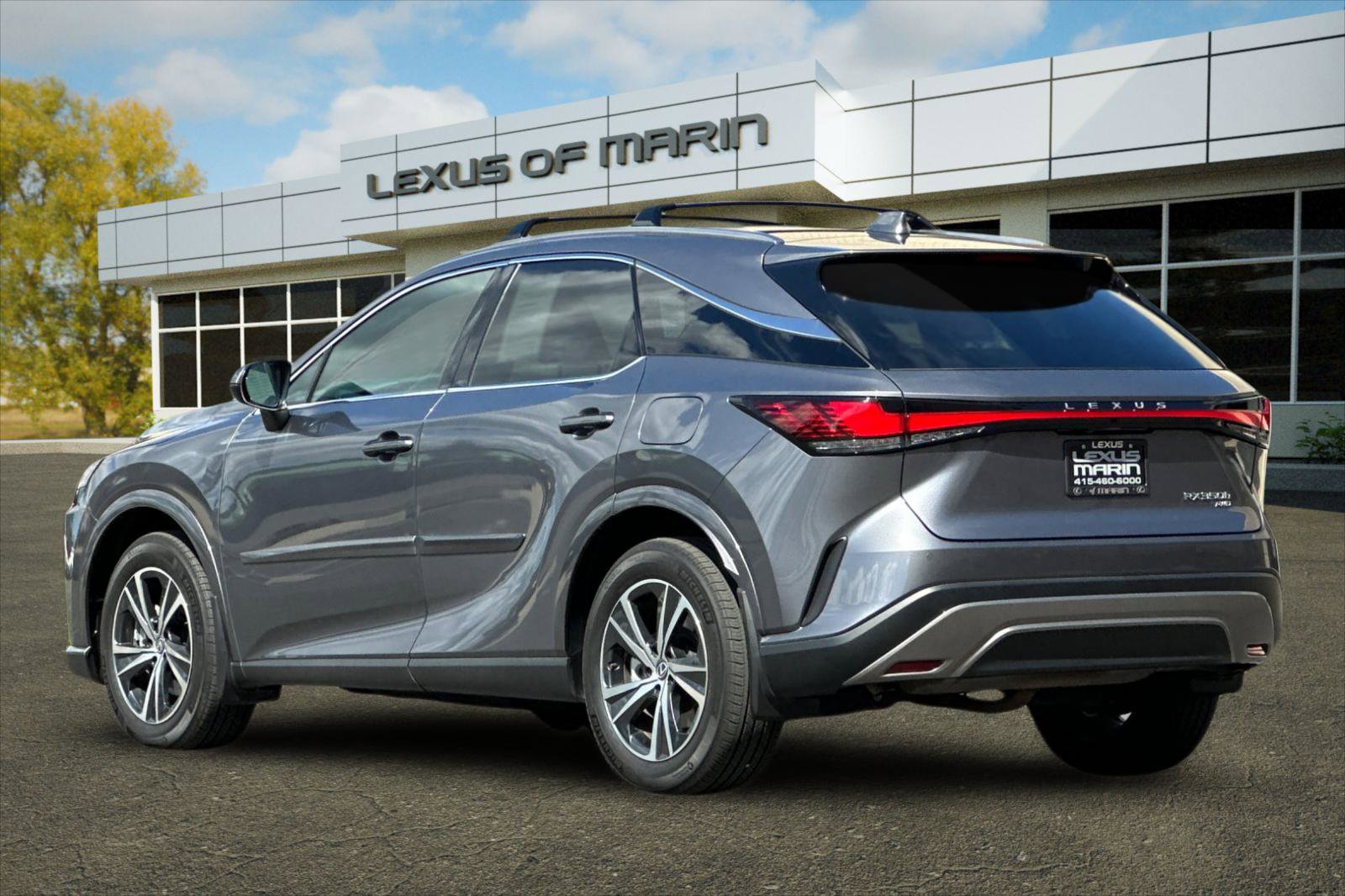 Used 2023 Lexus RX 350h image 3