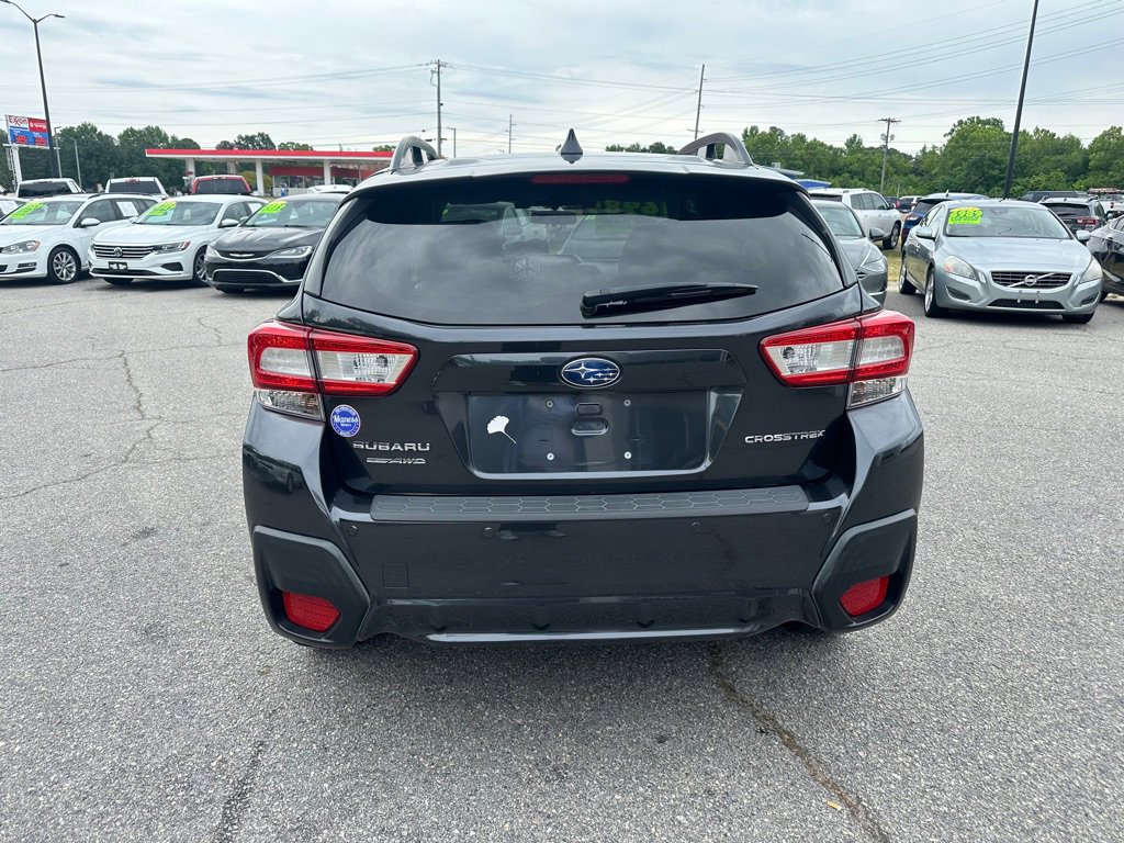 Used 2019 Subaru Crosstrek 2.0i Limited w/ Moonroof Package w/Navigation AWD/4WD image 4