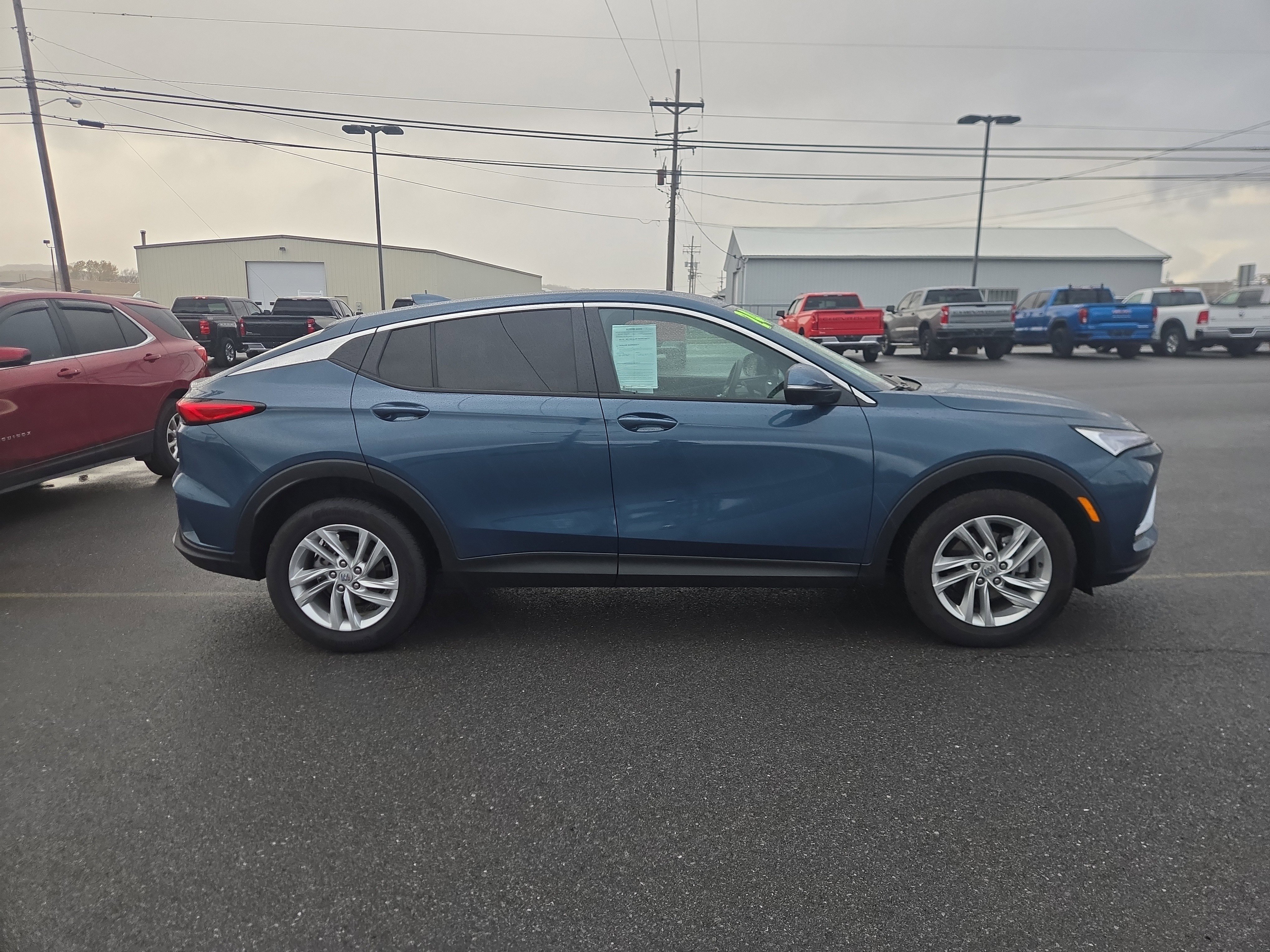 Used 2024 Buick Envista Preferred w/ Advanced Safety Package video 2