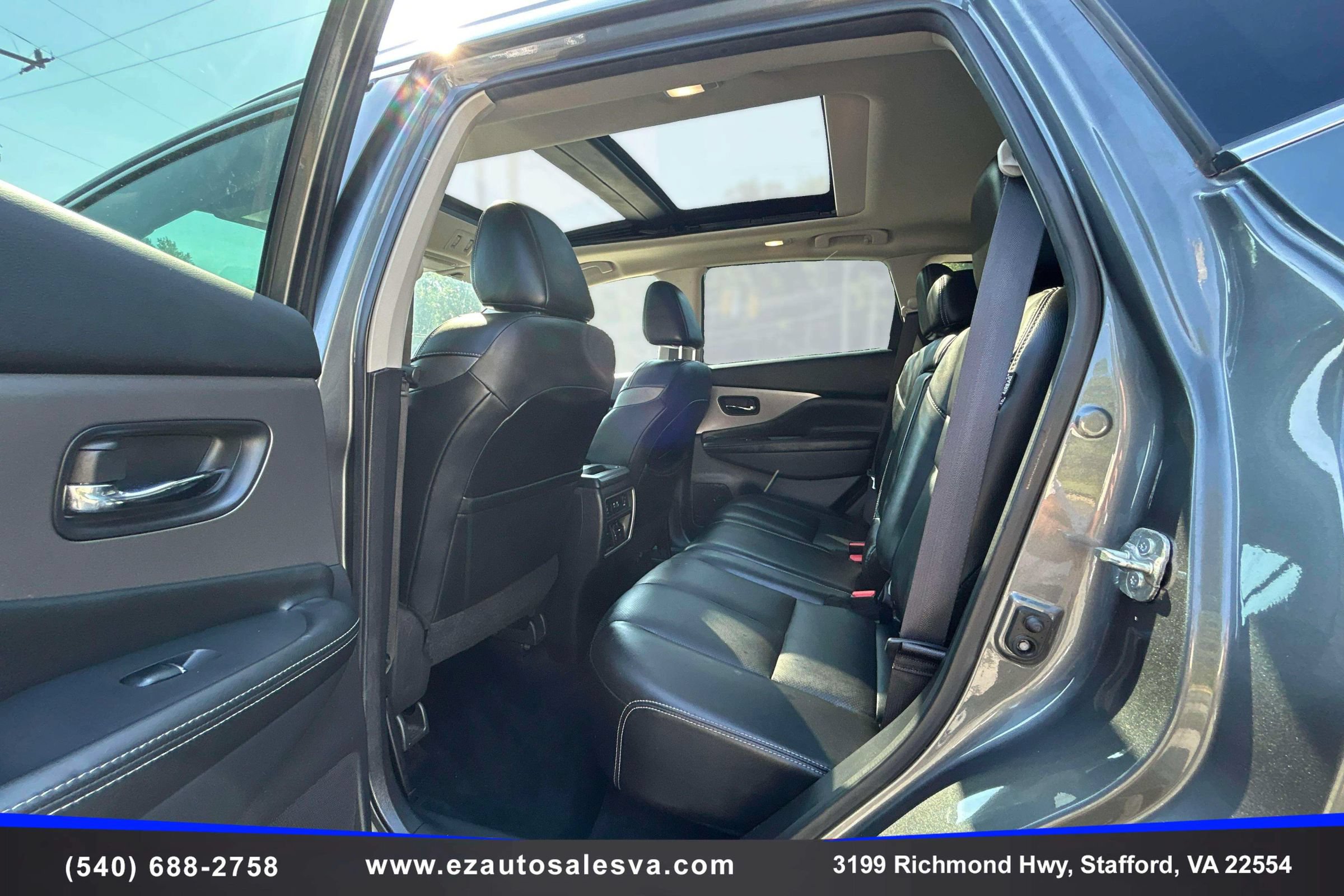 Used 2020 Nissan Murano SL w/ Moonroof Package AWD/4WD image 14