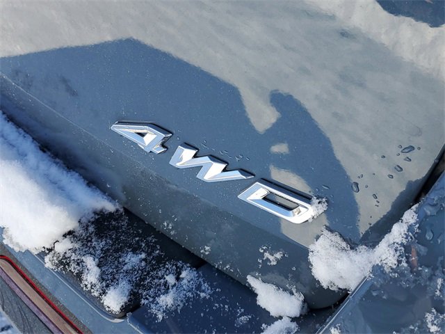 Used 2025 Ford Explorer Active w/ Active Comfort Package image 6