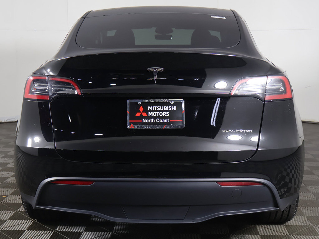 Used 2023 Tesla Model Y Long Range AWD/4WD image 14