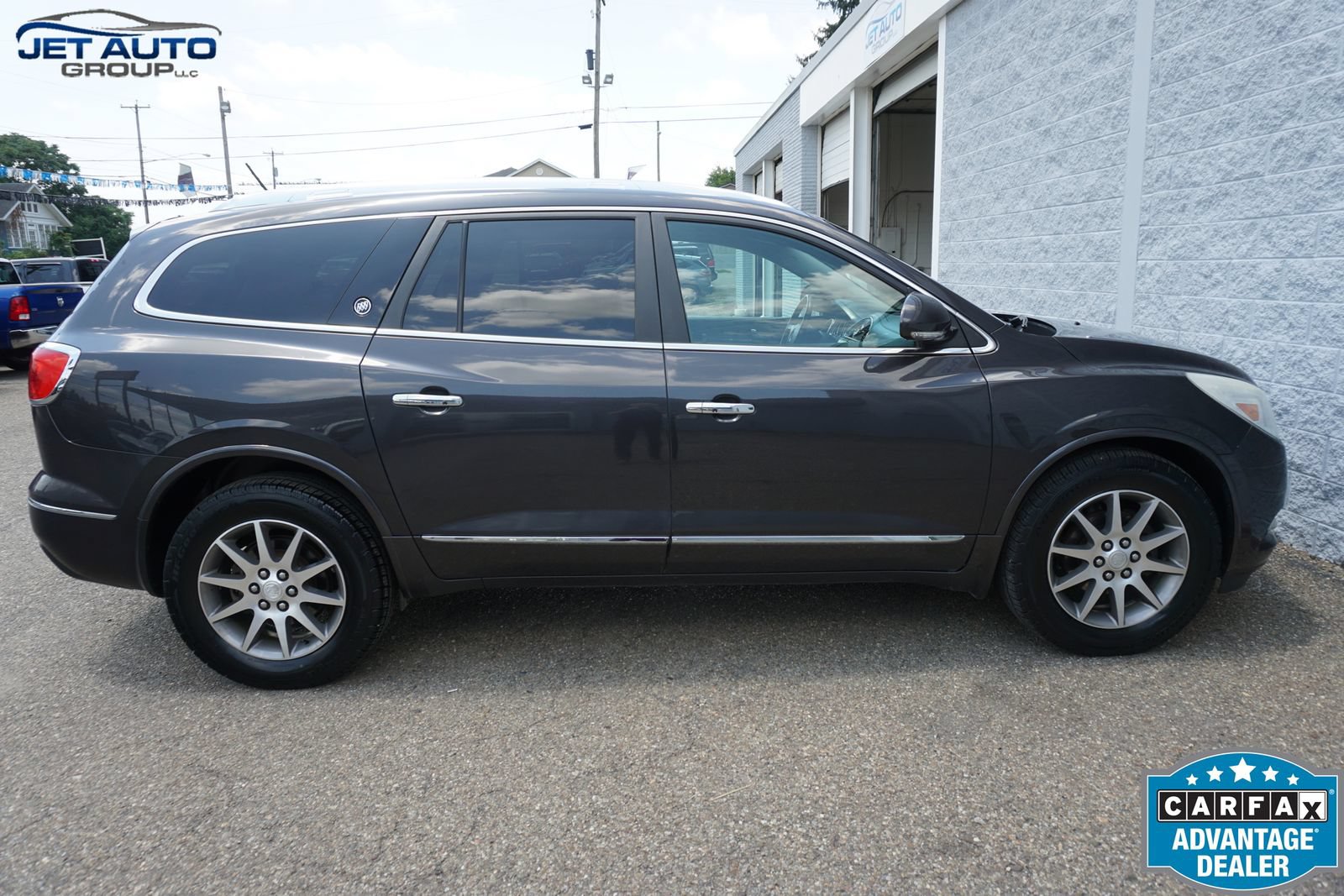 Used 2015 Buick Enclave Leather AWD/4WD image 12
