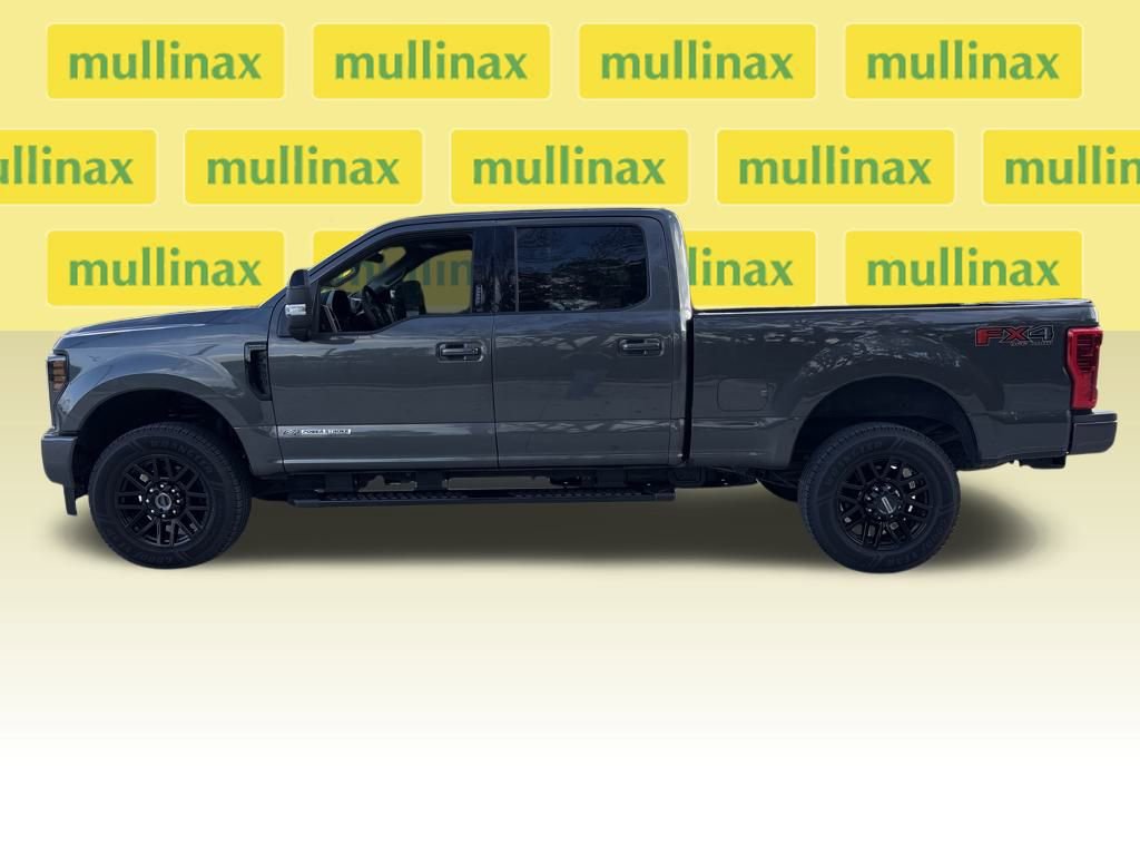 Used 2019 Ford F350 Lariat image 11