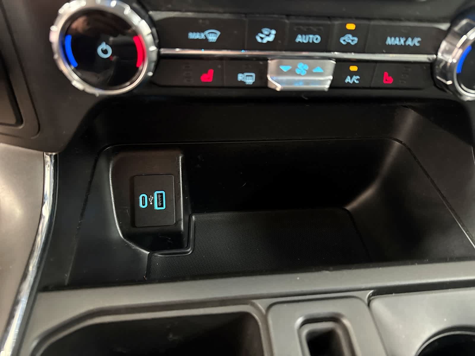 Used 2022 Ford F150 XLT w/ Equipment Group 302A High RWD image 36