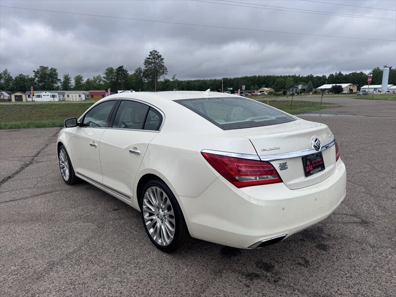 Used 2014 Buick LaCrosse Premium FWD image 4