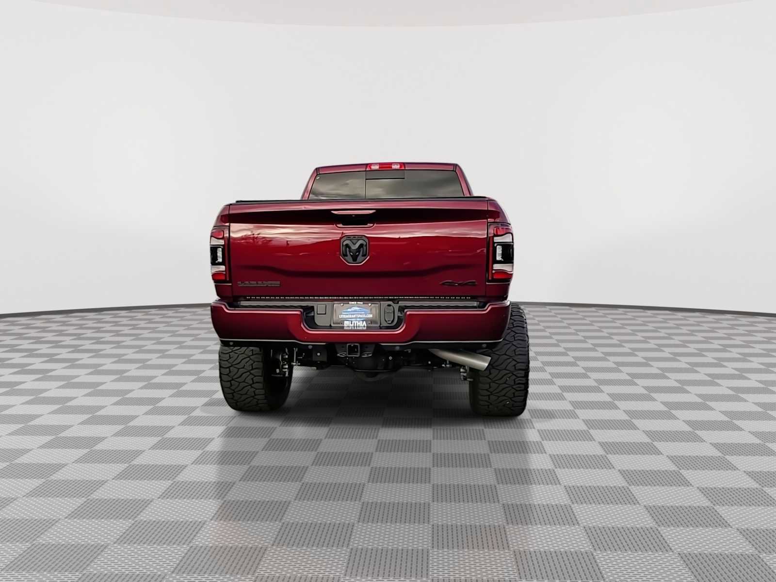 Used 2022 RAM 2500 Laramie w/ Night Edition image 7