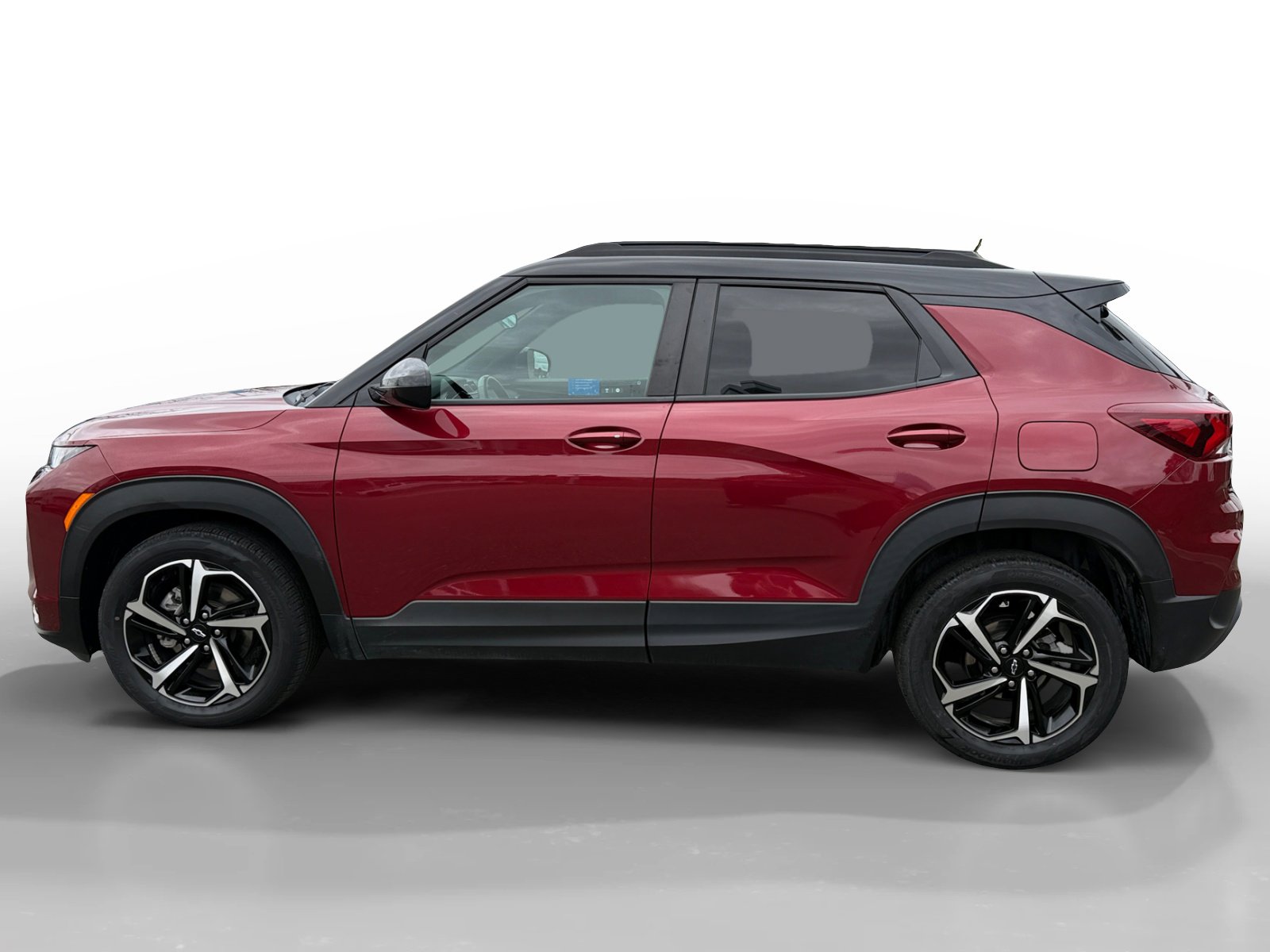 Used 2023 Chevrolet TrailBlazer RS image 2