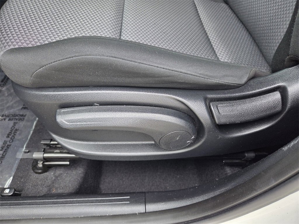 Used 2023 Kia Soul LX w/ LX Technology Package image 5