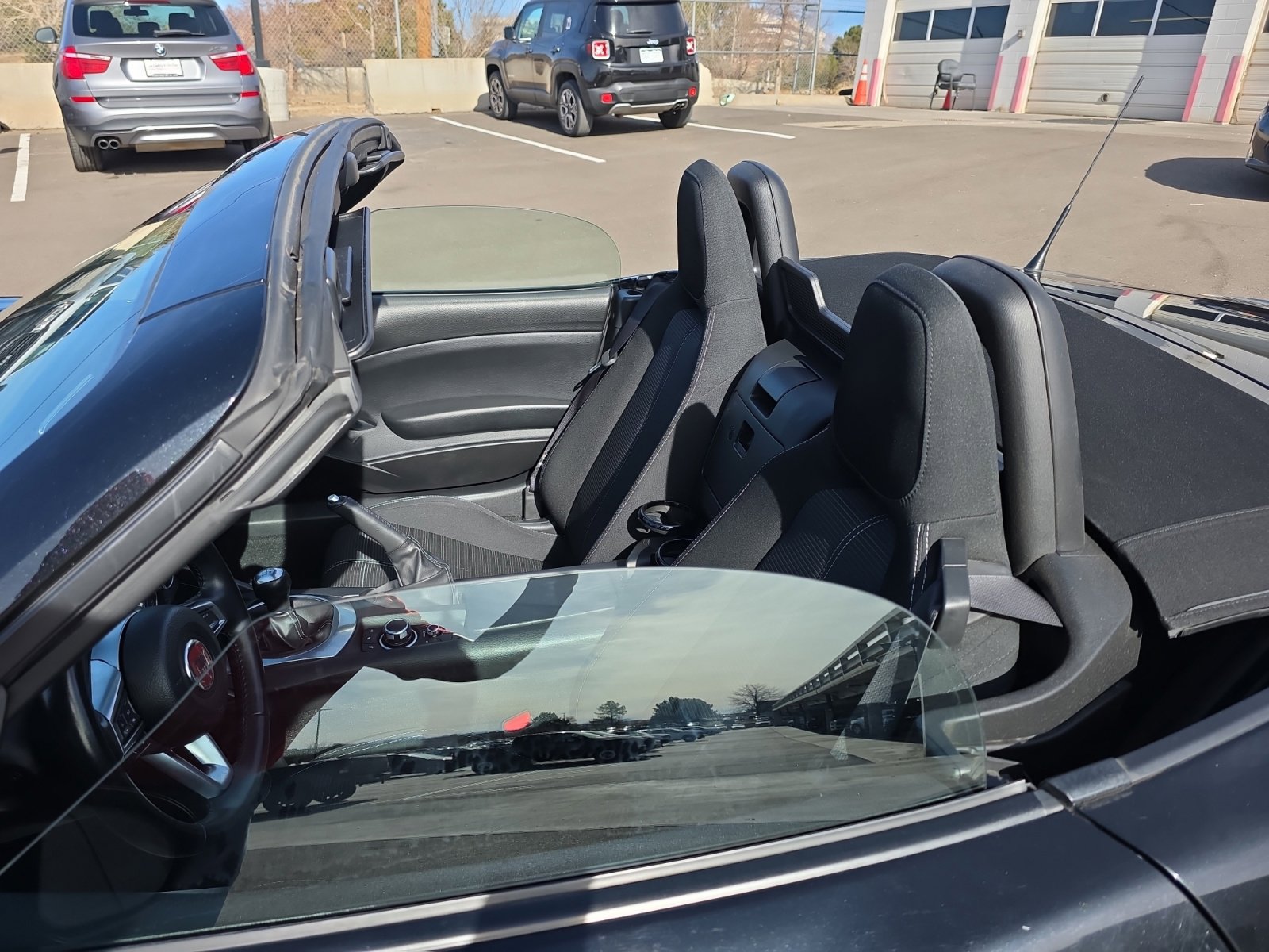 Used 2017 FIAT 124 Spider Classica image 17