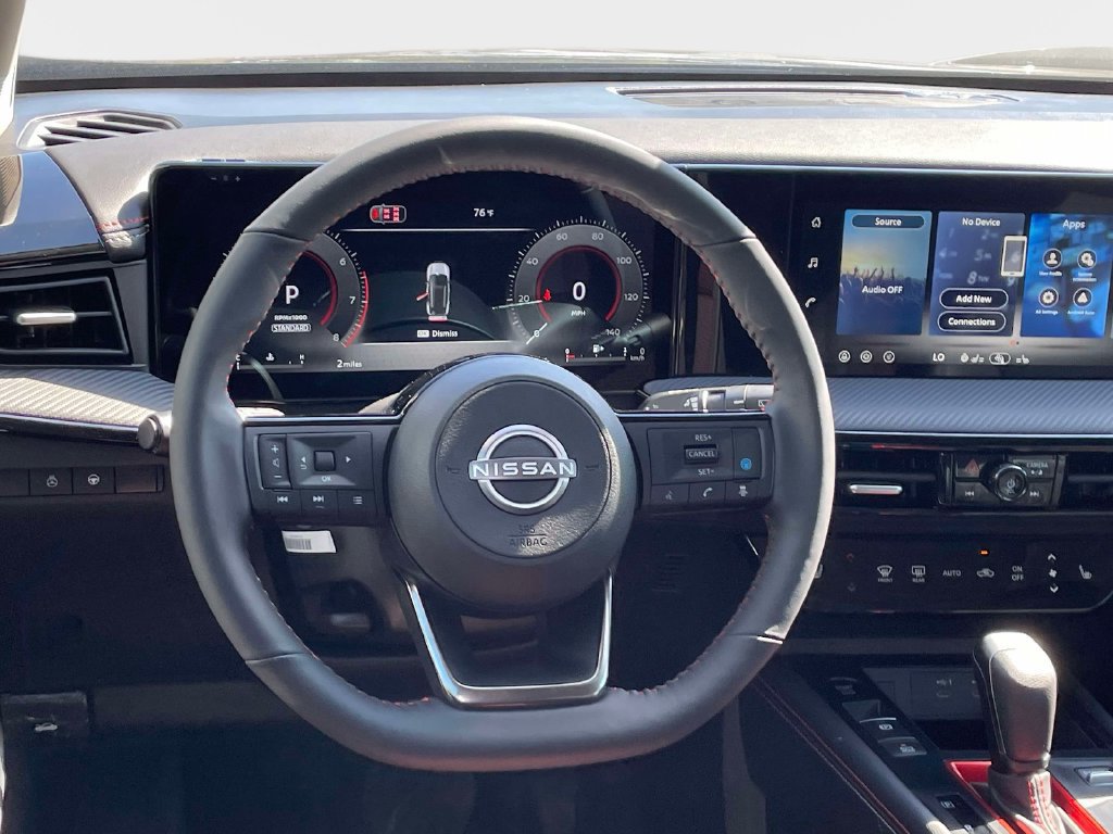 New 2027 Nissan Kicks SR w/ SR Premium Package AWD/4WD image 17
