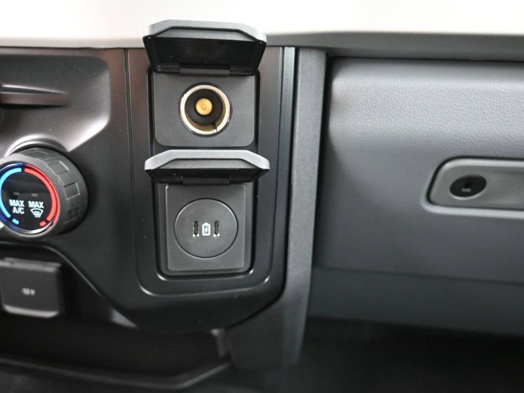 New 2026 Ford F350 4x4 Crew Cab Super Duty image 36